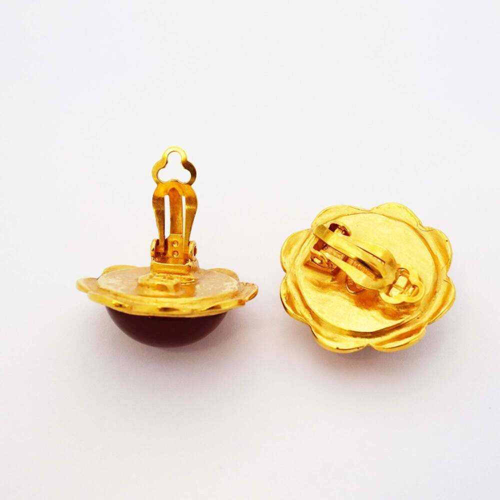 CHANEL Red Earrings - Picture 3 of 7